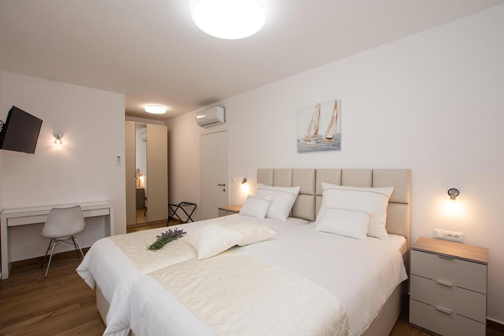 Villa Stella - Crowonder Luxury Rent Turanj Exterior foto