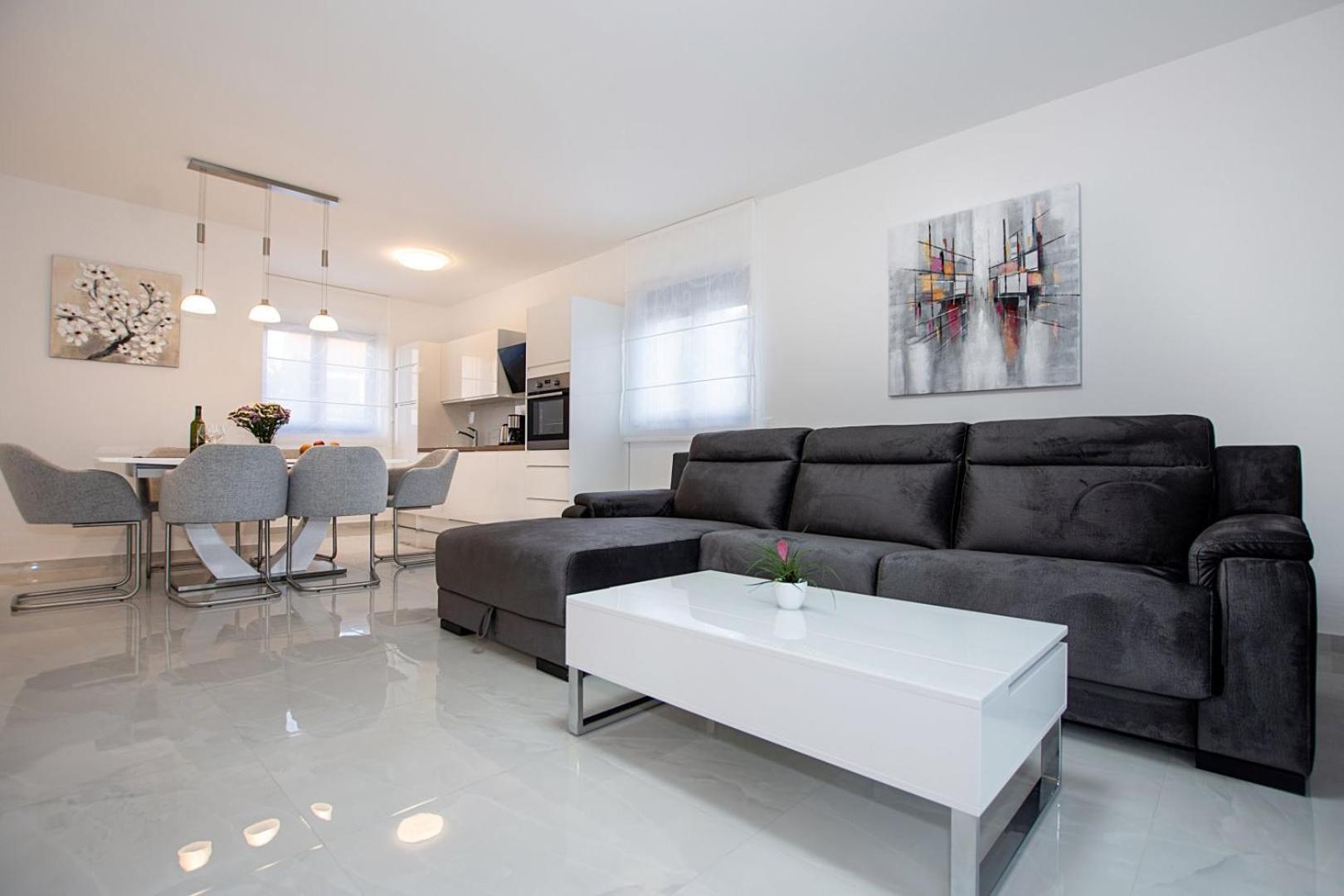 Villa Stella - Crowonder Luxury Rent Turanj Exterior foto