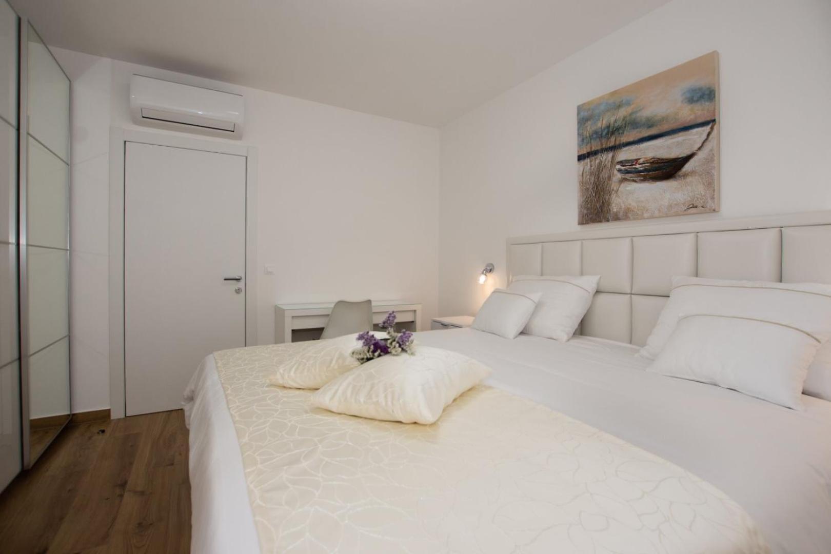 Villa Stella - Crowonder Luxury Rent Turanj Exterior foto